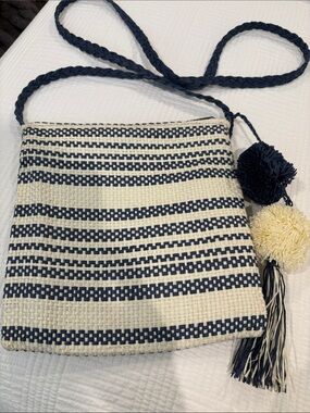 Disney’s Polynesian straw bag